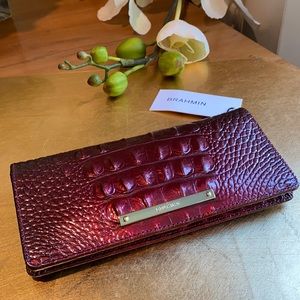 NWT!! Brahmin Ady wallet infrared